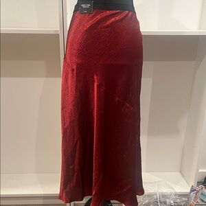 Simply Vera Wang Satin Skirt Size L NWT